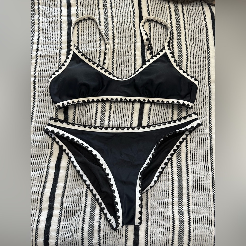Cupshe swimsuit